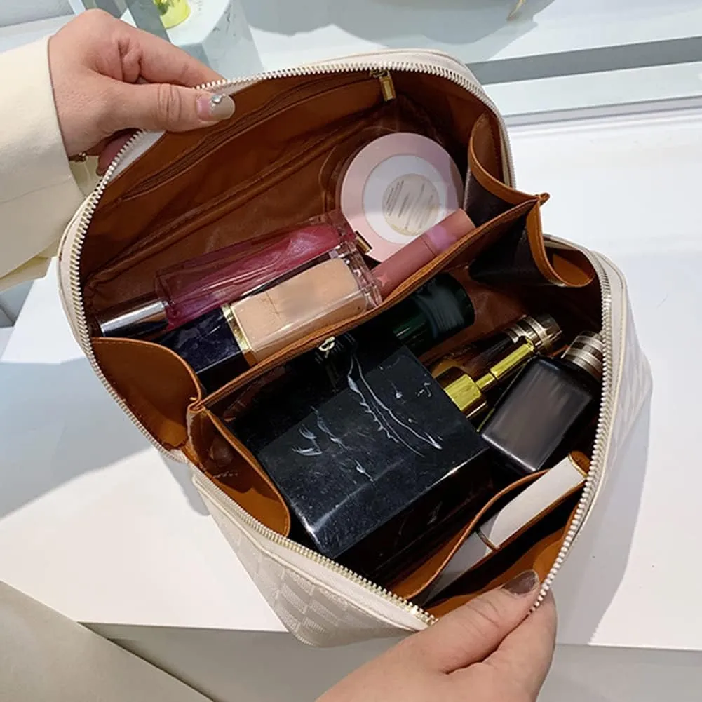 Cessfle Large Capacity Travel Cosmetic Bag Plaid Checkered Makeup Bag Portable Leather Waterproof Skincare Bag with Handle and Divider for Women 01-White